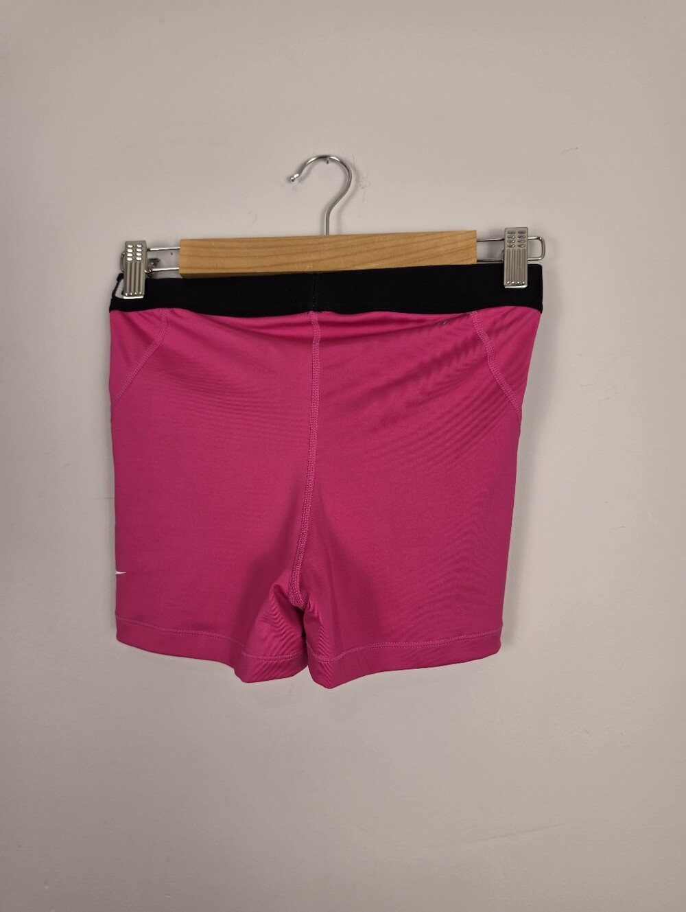 Nike Pro Cool 3" Women's Compression Shorts Size Medium NWT - Picture 6 of 12